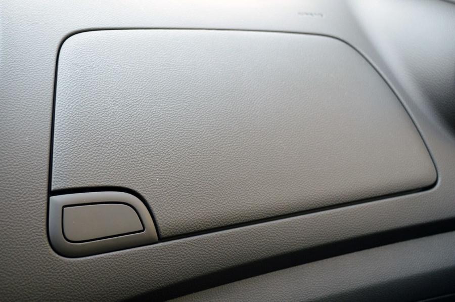  Chevrolet Trax 2015 года  (фото 33 из 37)